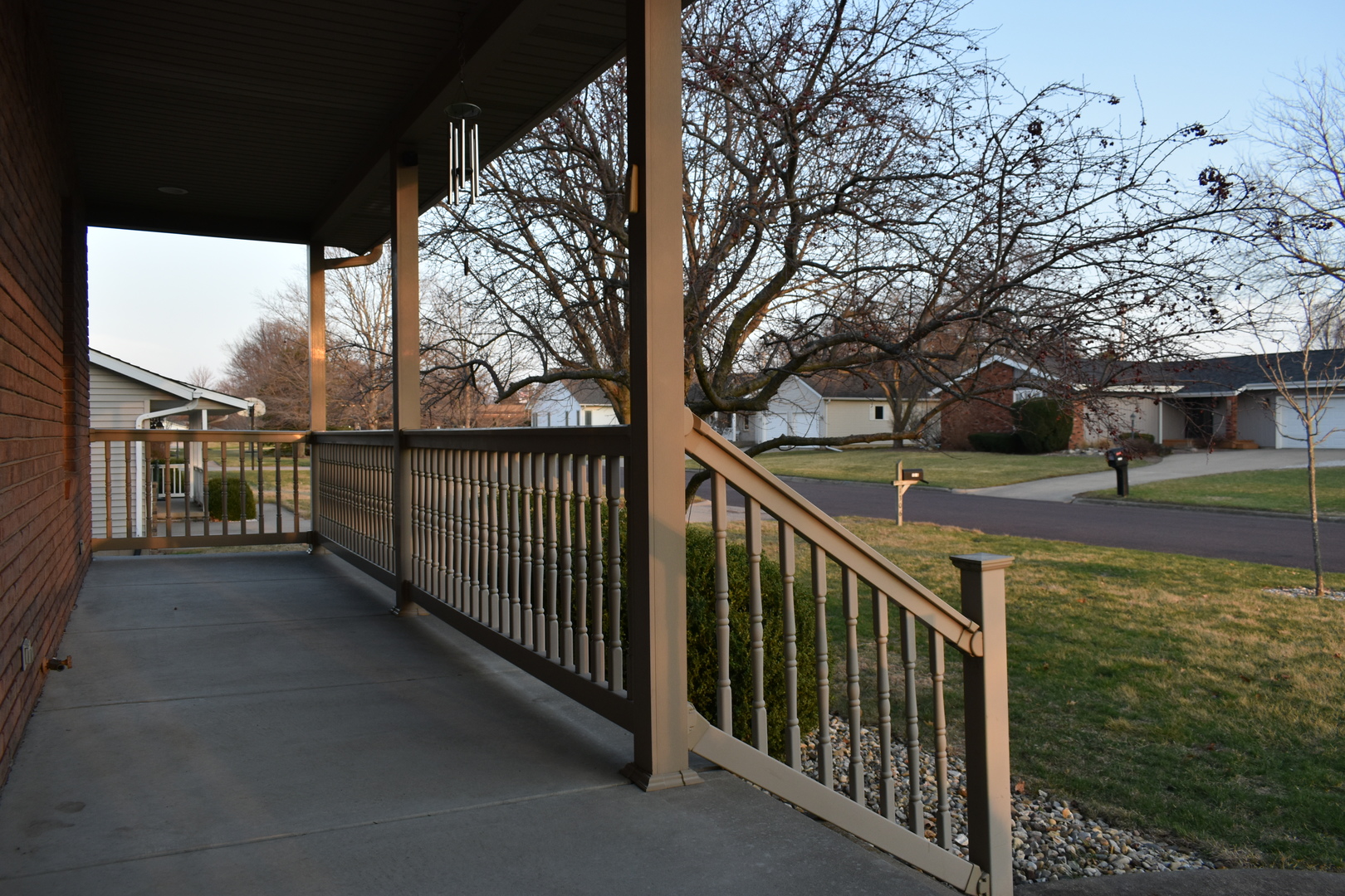 1308 W Carol Drive Property Photo 6