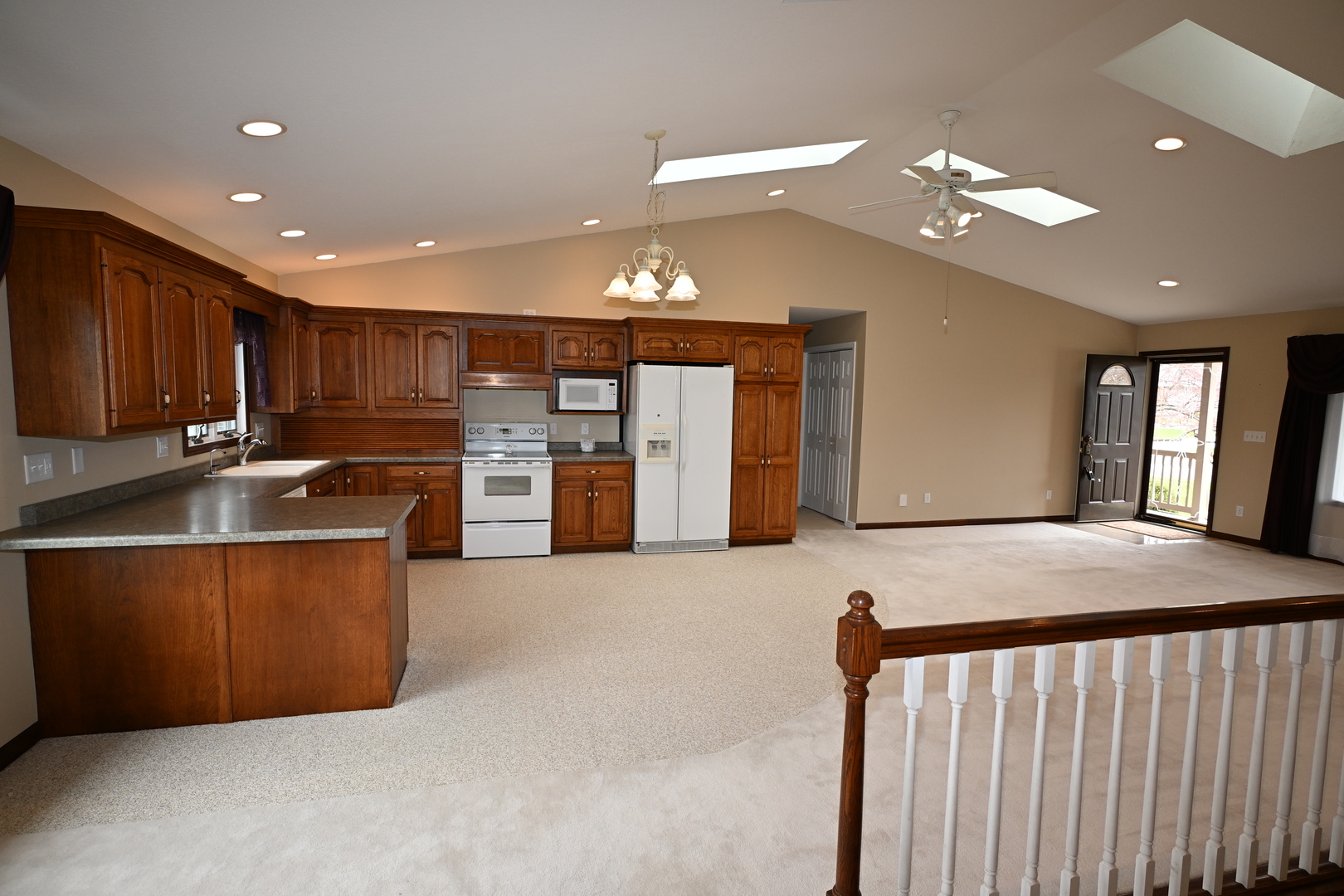 1308 W Carol Drive Property Photo 17