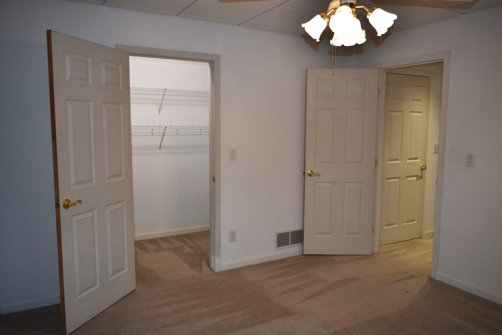 1308 W Carol Drive Property Photo 43