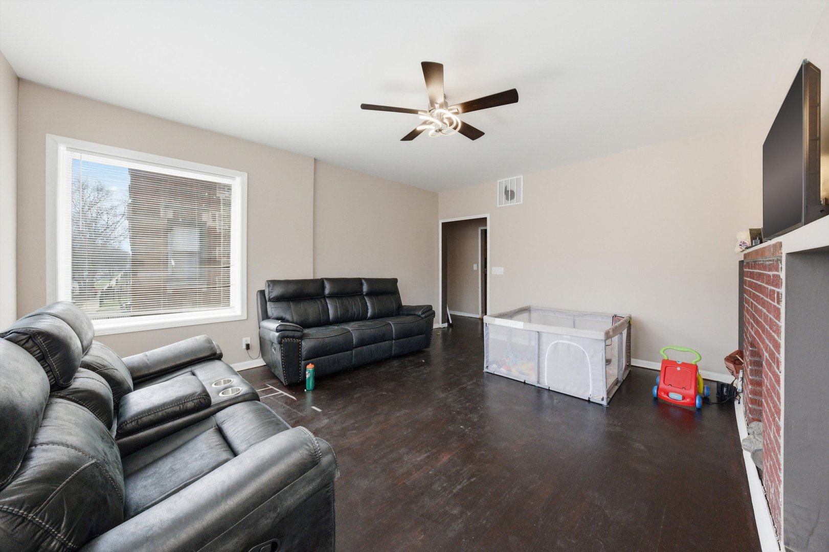 7948 S Drexel Avenue Property Photo 13