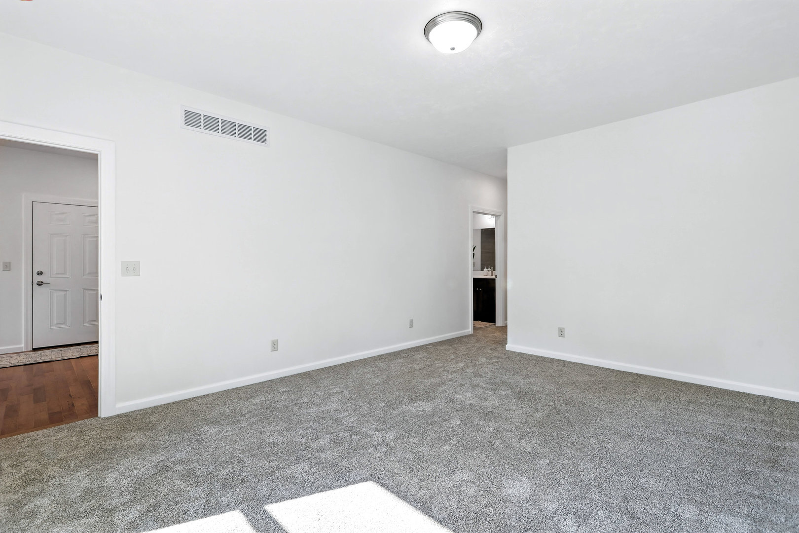 3303 Valley Drive Property Photo 27