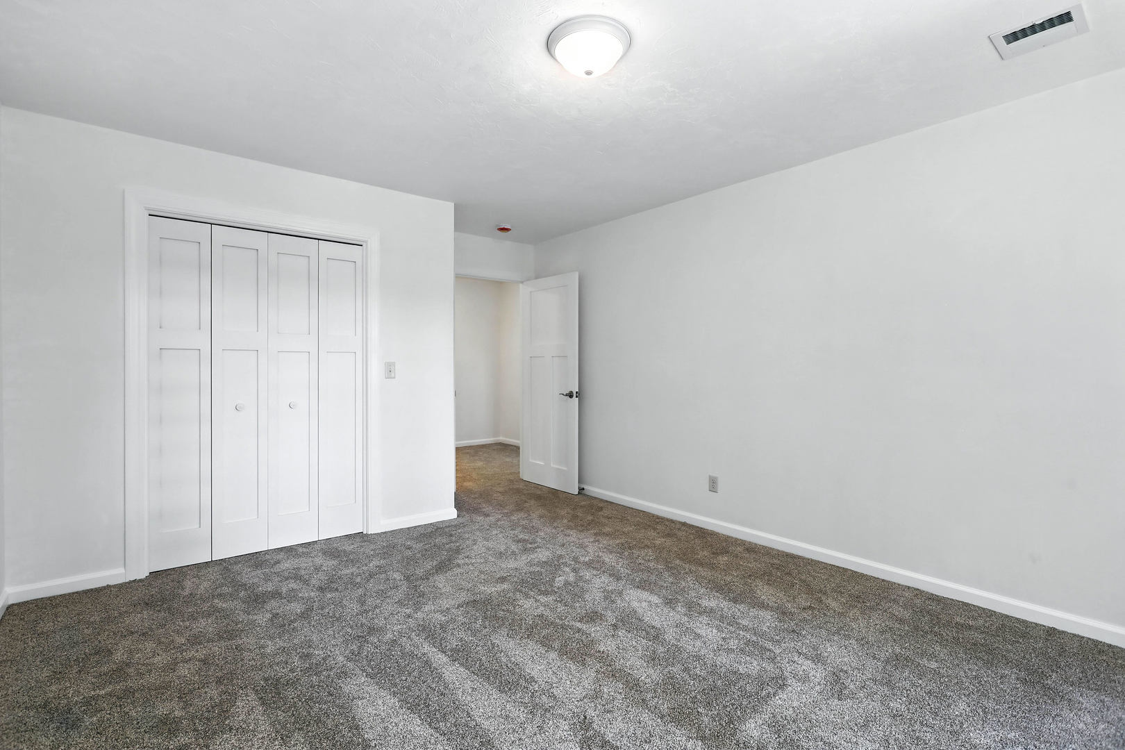 3303 Valley Drive Property Photo 36