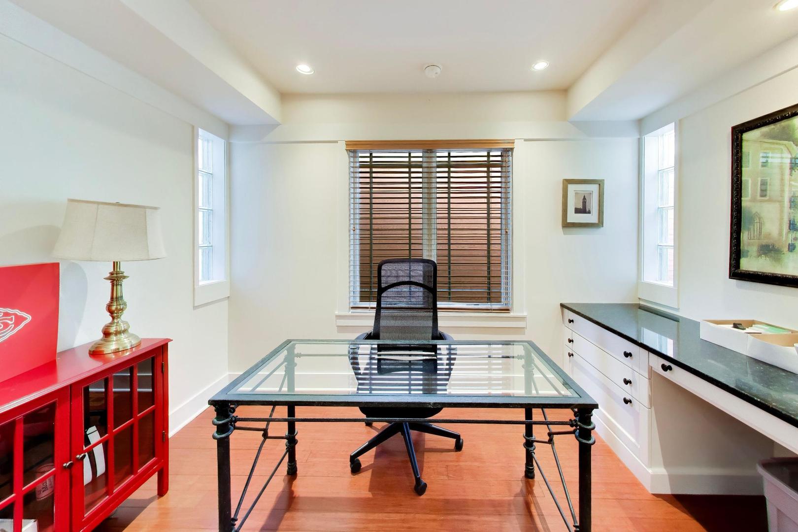 138 School Street Property Photo 15