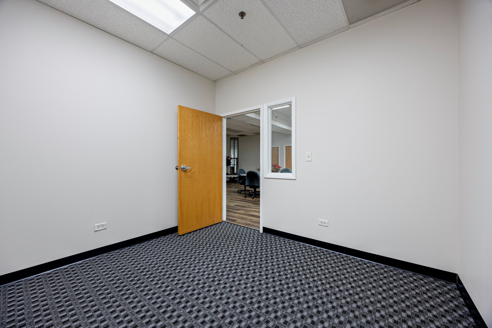 12579666 Property Photo 6