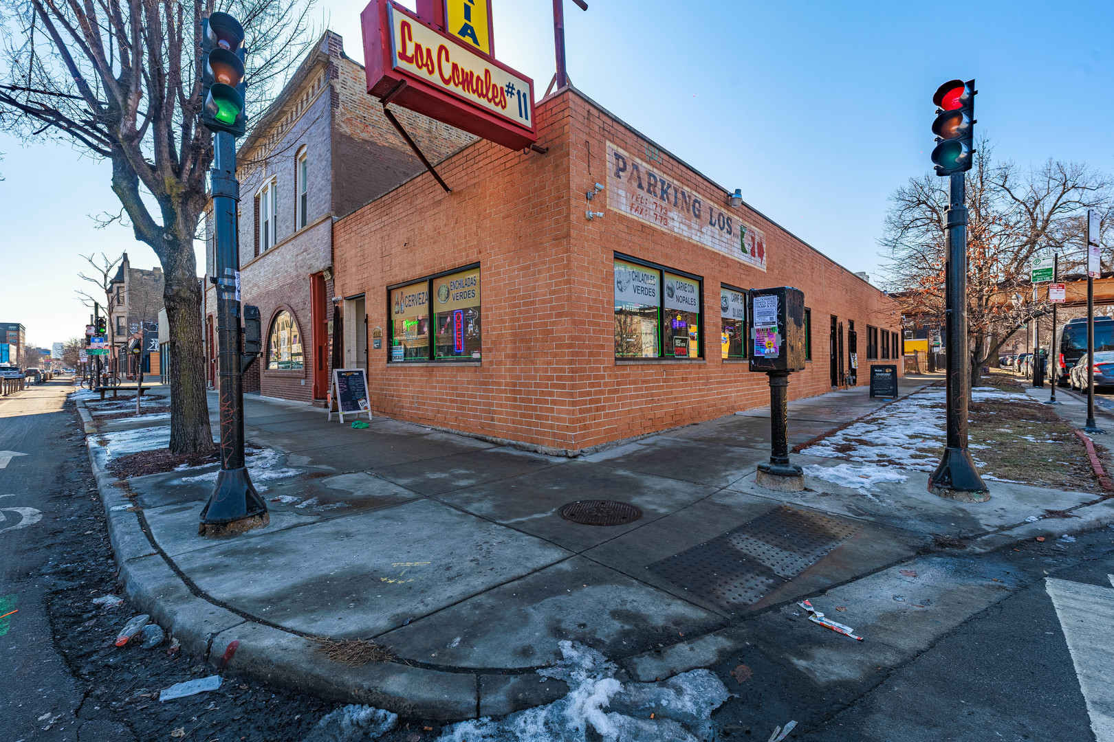 2148 N Milwaukee Avenue Property Photo 1