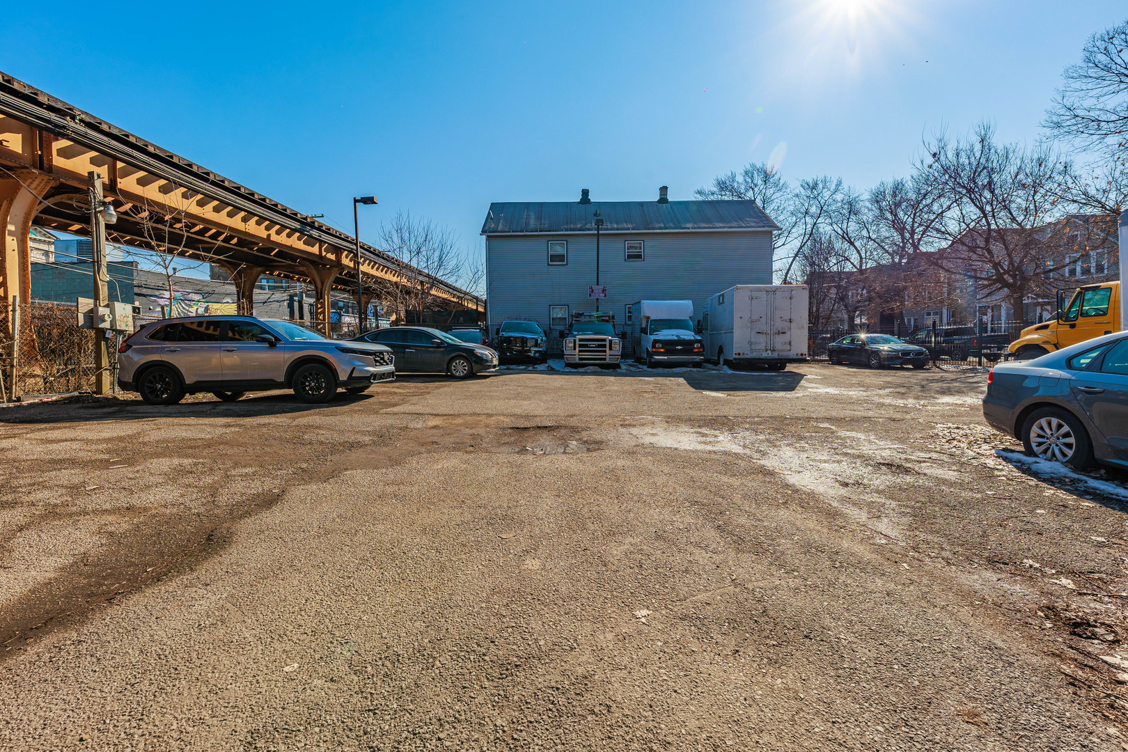 2148 N Milwaukee Avenue Property Photo 4