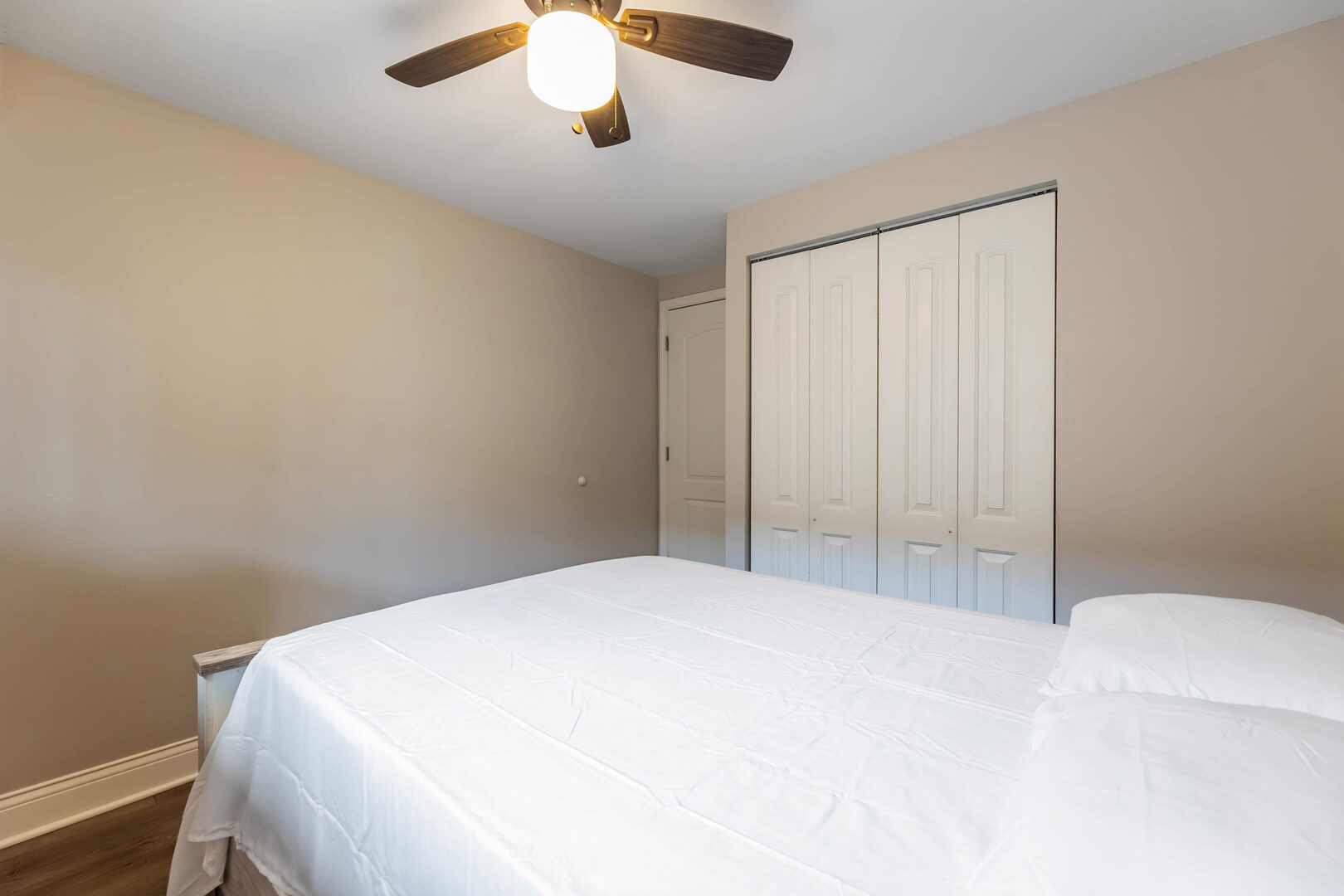 4553 W 56th Street 208e Property Photo 15