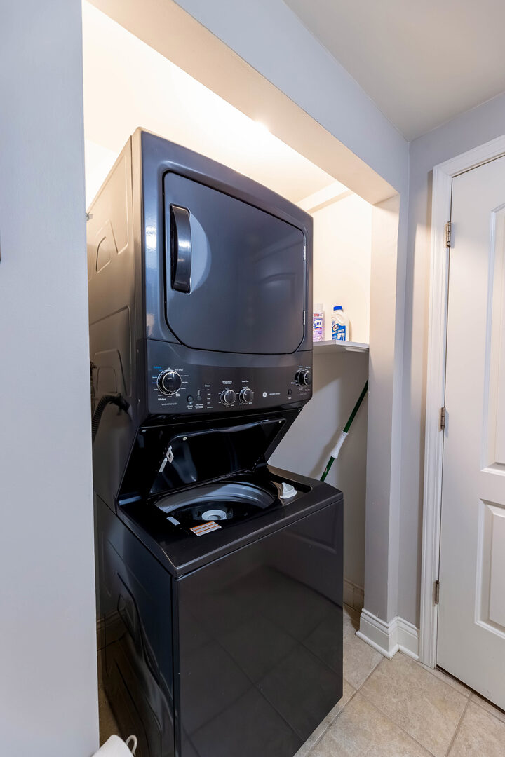 4553 W 56th Street 208e Property Photo 17