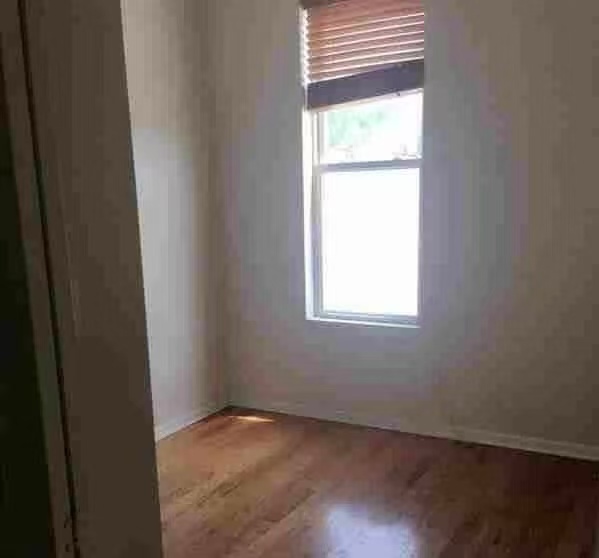 3635 S Halsted Street Property Photo 8