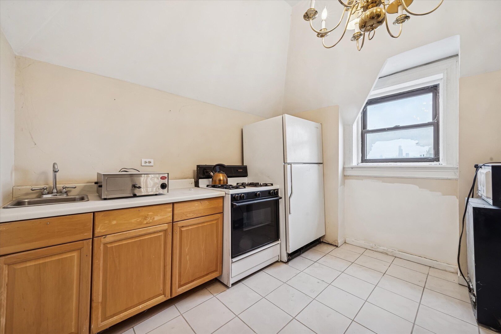 3736 S Michigan Avenue Property Photo 29