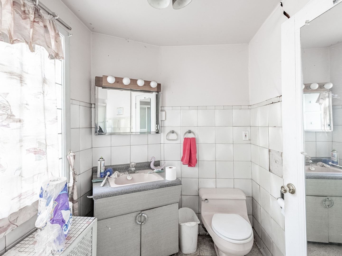 1824 S Austin Boulevard Property Photo 15