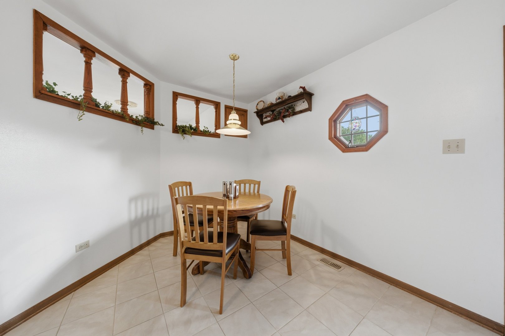 6448 Peyla Lane Property Photo 8