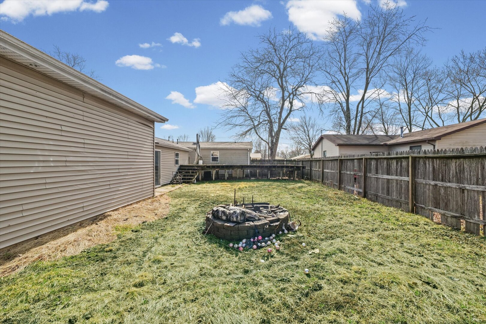 1095 Eastview Drive Property Photo 18