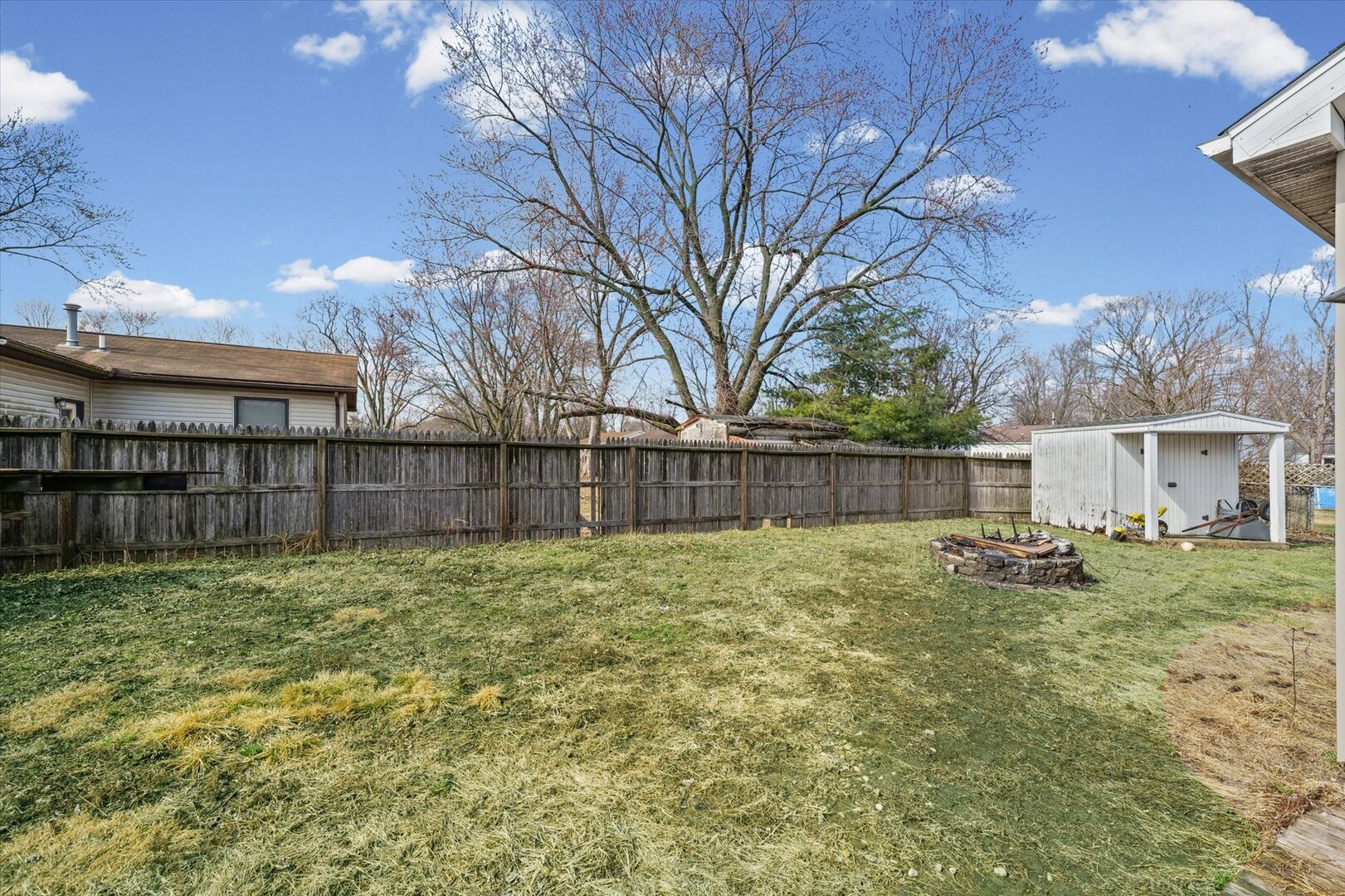 1095 Eastview Drive Property Photo 19
