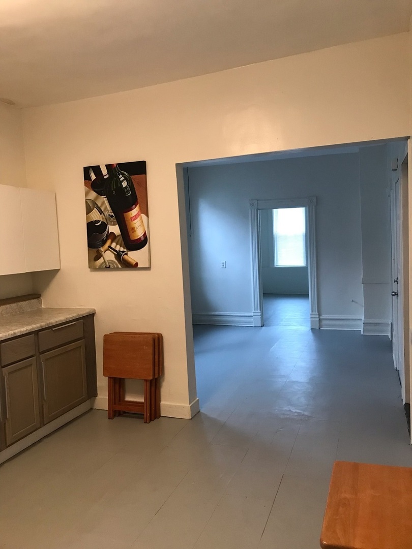 1852 W 17 Street Property Photo 17