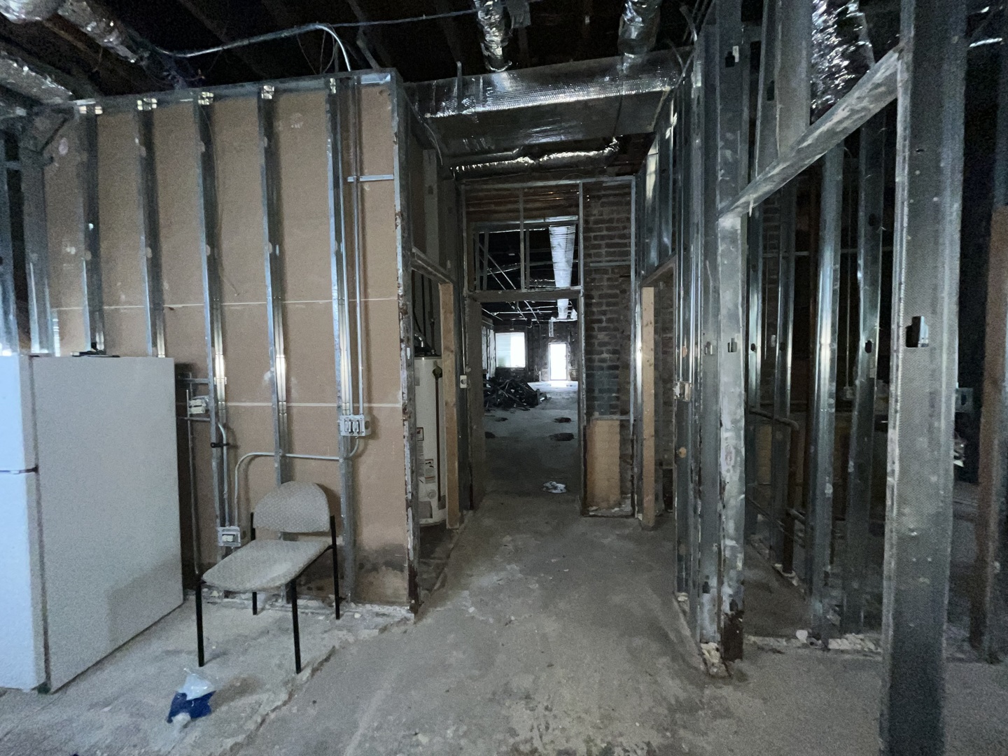 10019 S Western Avenue Property Photo 11