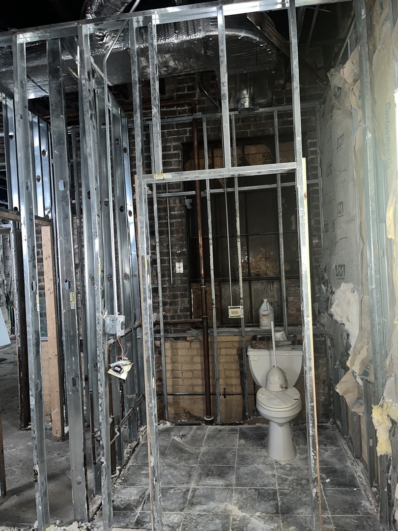 10019 S Western Avenue Property Photo 12