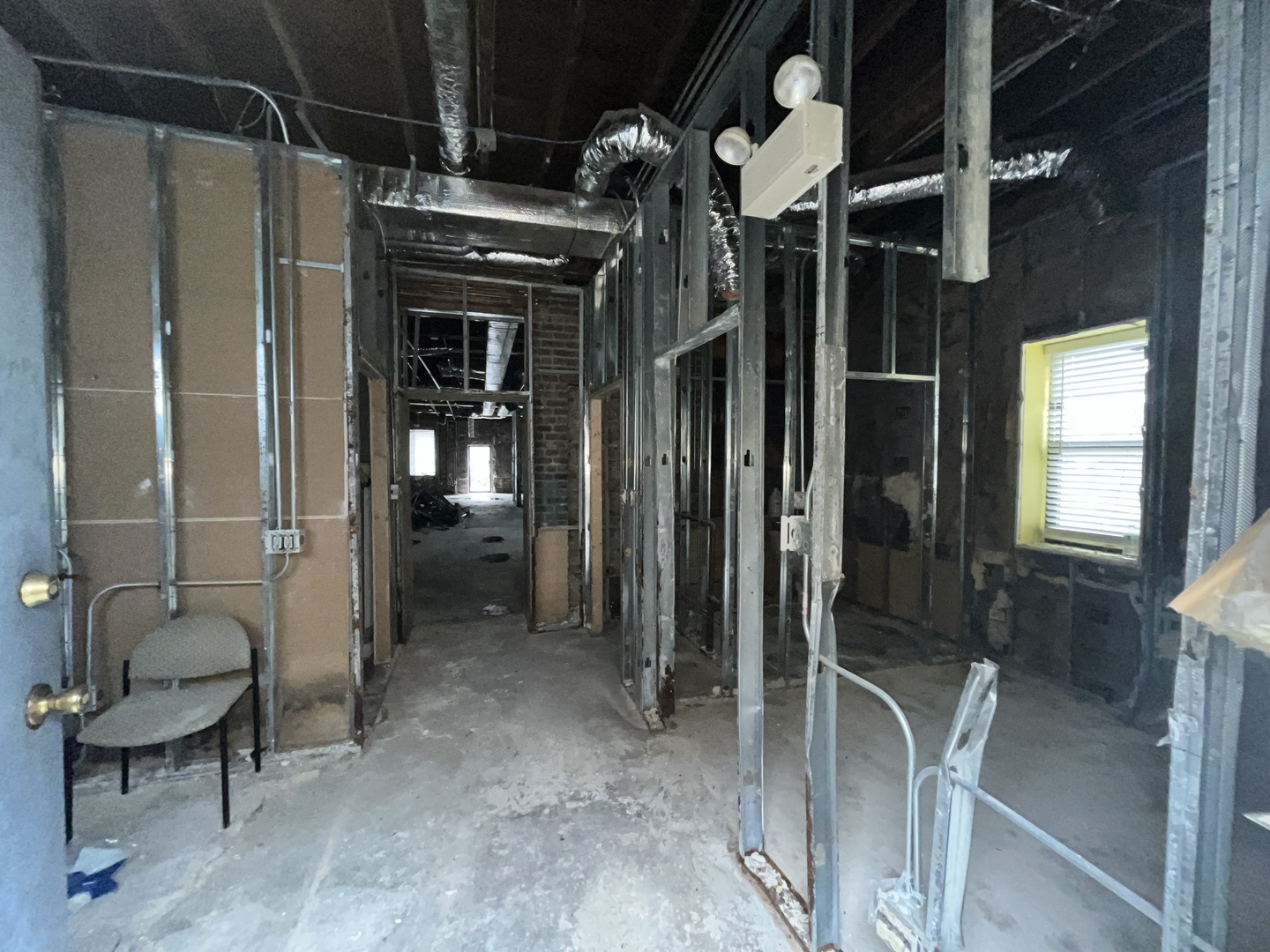 10019 S Western Avenue Property Photo 16