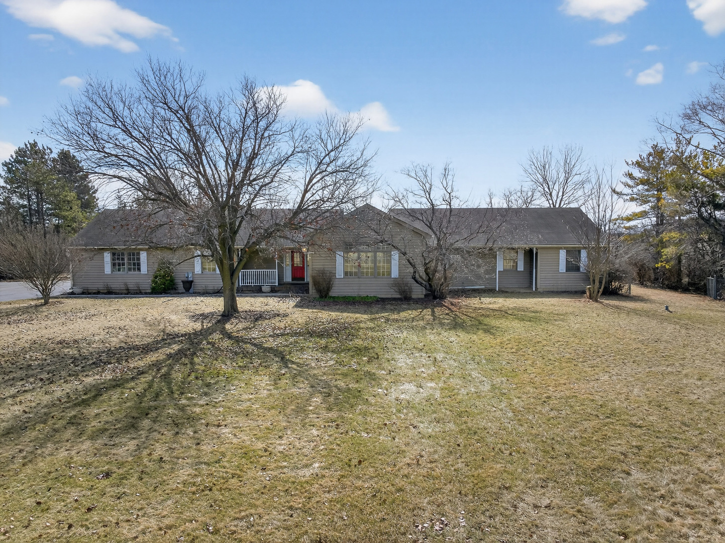 25651 W Illinois Route 60 Highway Property Photo 1