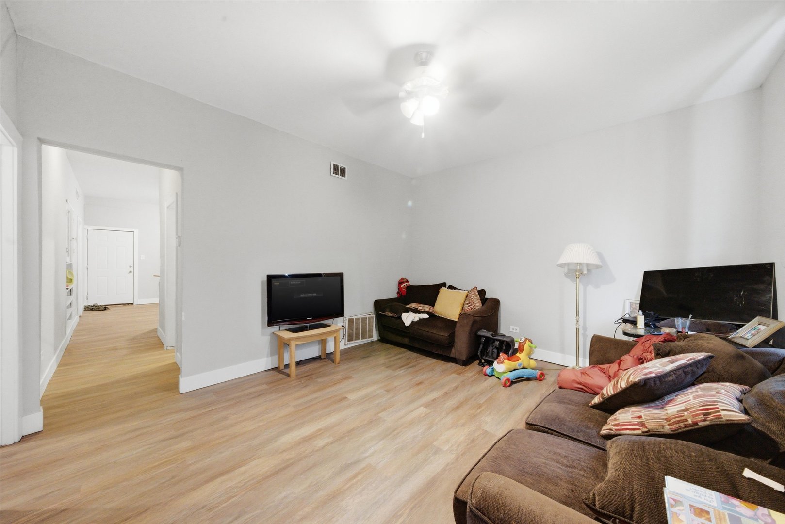 1433 S Keeler Avenue Property Photo 13