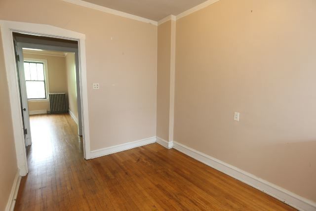 1923 W Winnemac Avenue 3 Property Photo 7