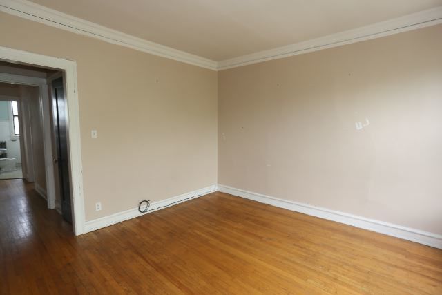1923 W Winnemac Avenue 3 Property Photo 12