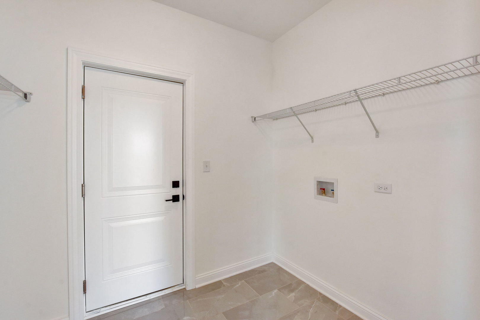 20813 Elwood Street Property Photo 31
