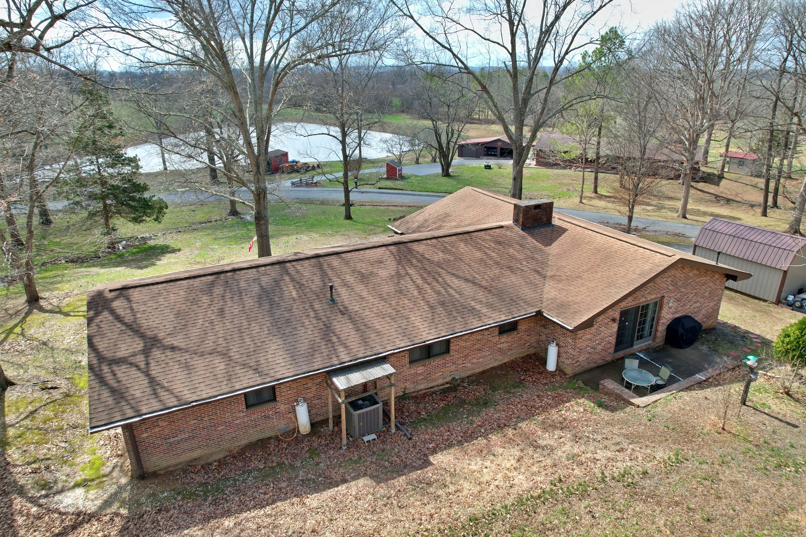 390 Hensley Hills Drive Property Photo 7