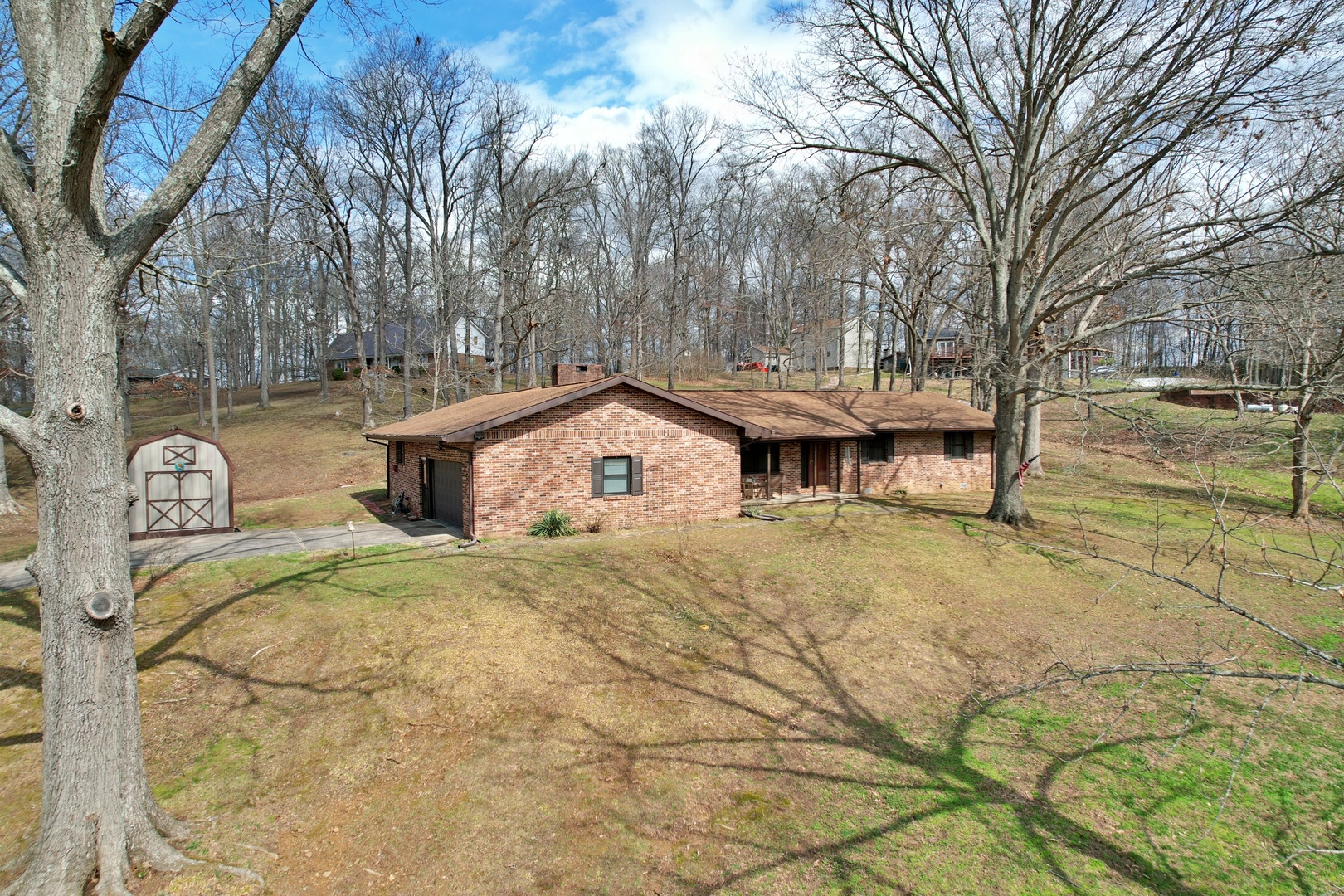 390 Hensley Hills Drive Property Photo 11