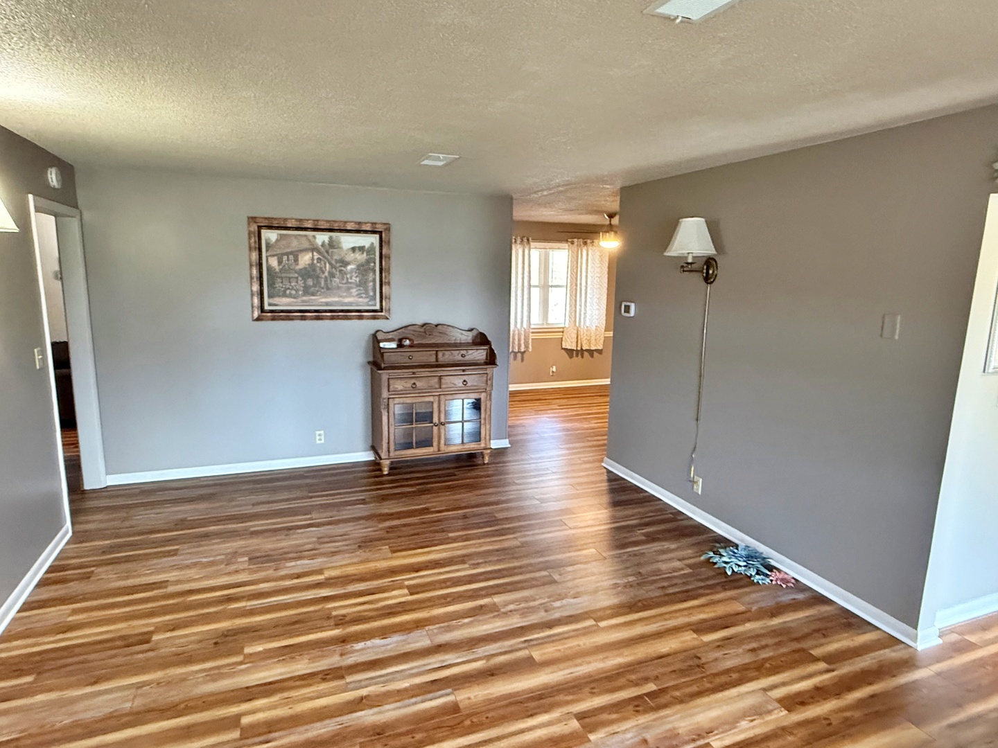 390 Hensley Hills Drive Property Photo 17
