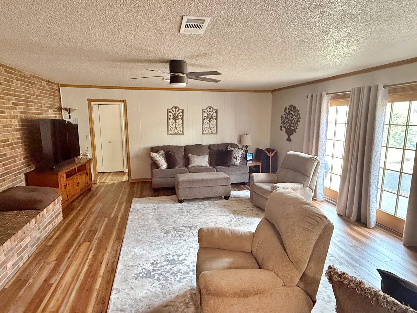 390 Hensley Hills Drive Property Photo 25