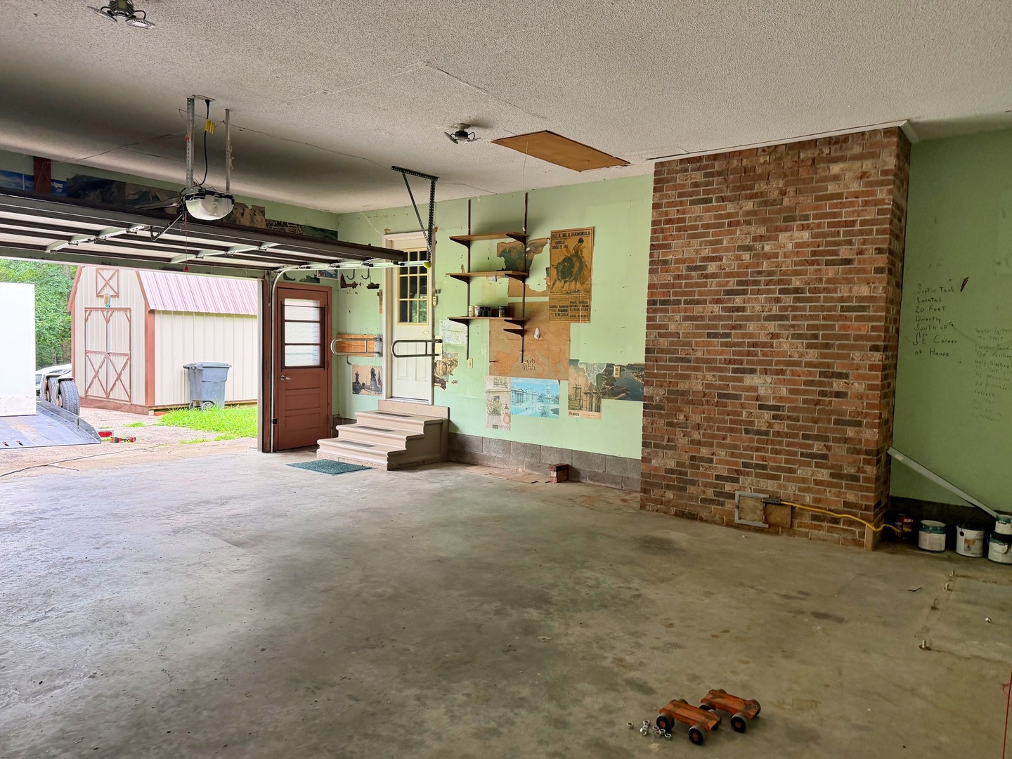 390 Hensley Hills Drive Property Photo 45
