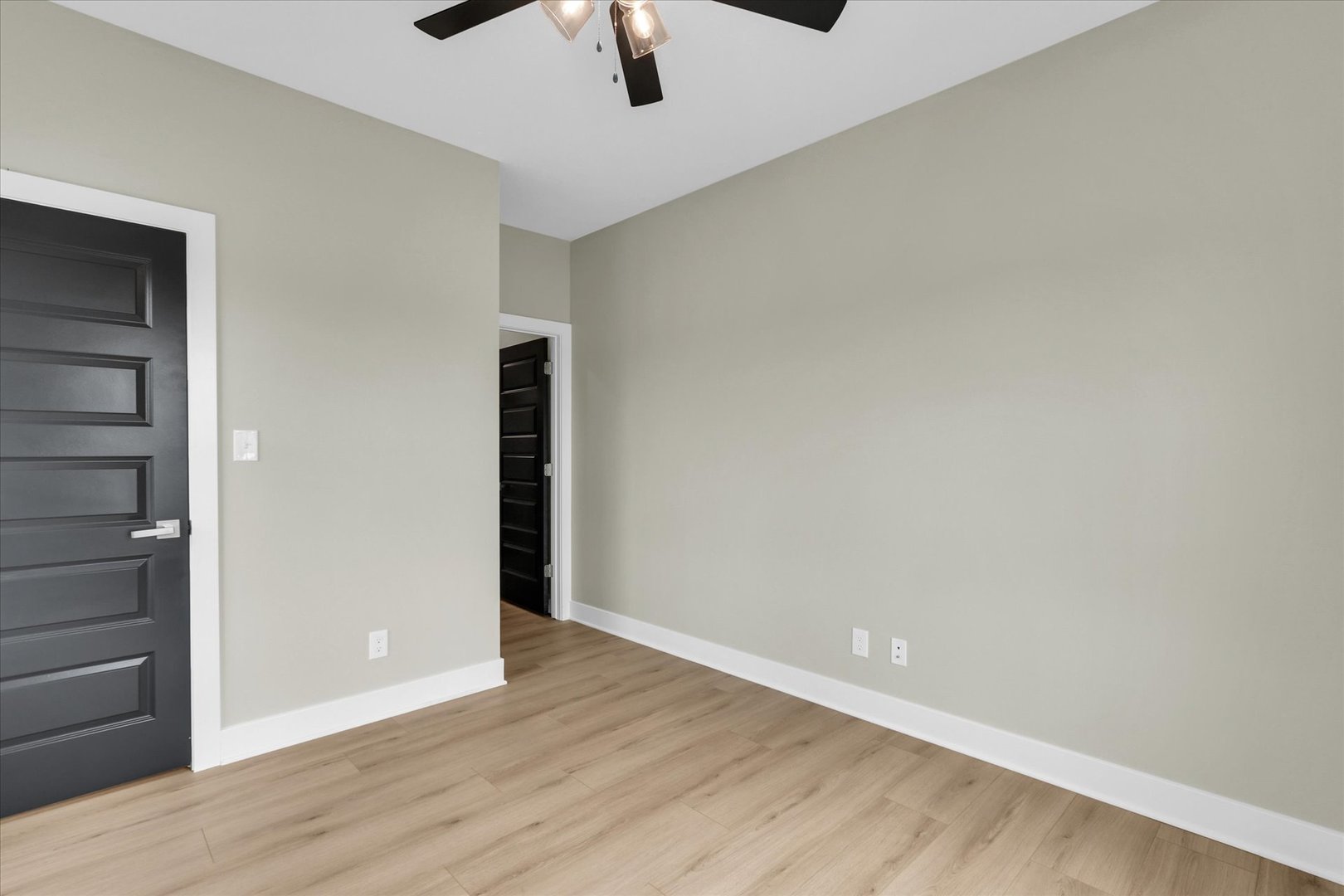 2834 Stone Creek Boulevard Property Photo 30