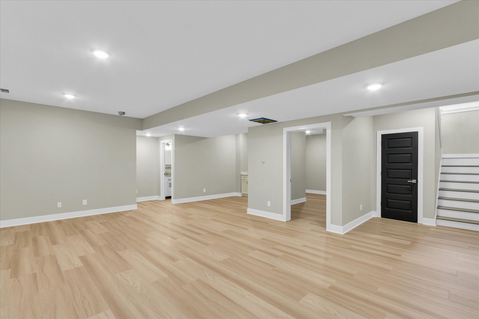 2834 Stone Creek Boulevard Property Photo 36