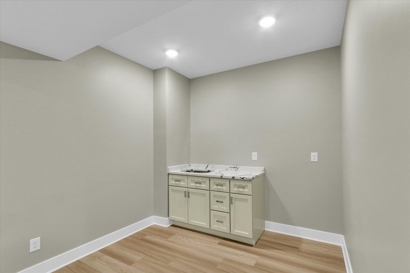 2834 Stone Creek Boulevard Property Photo 38