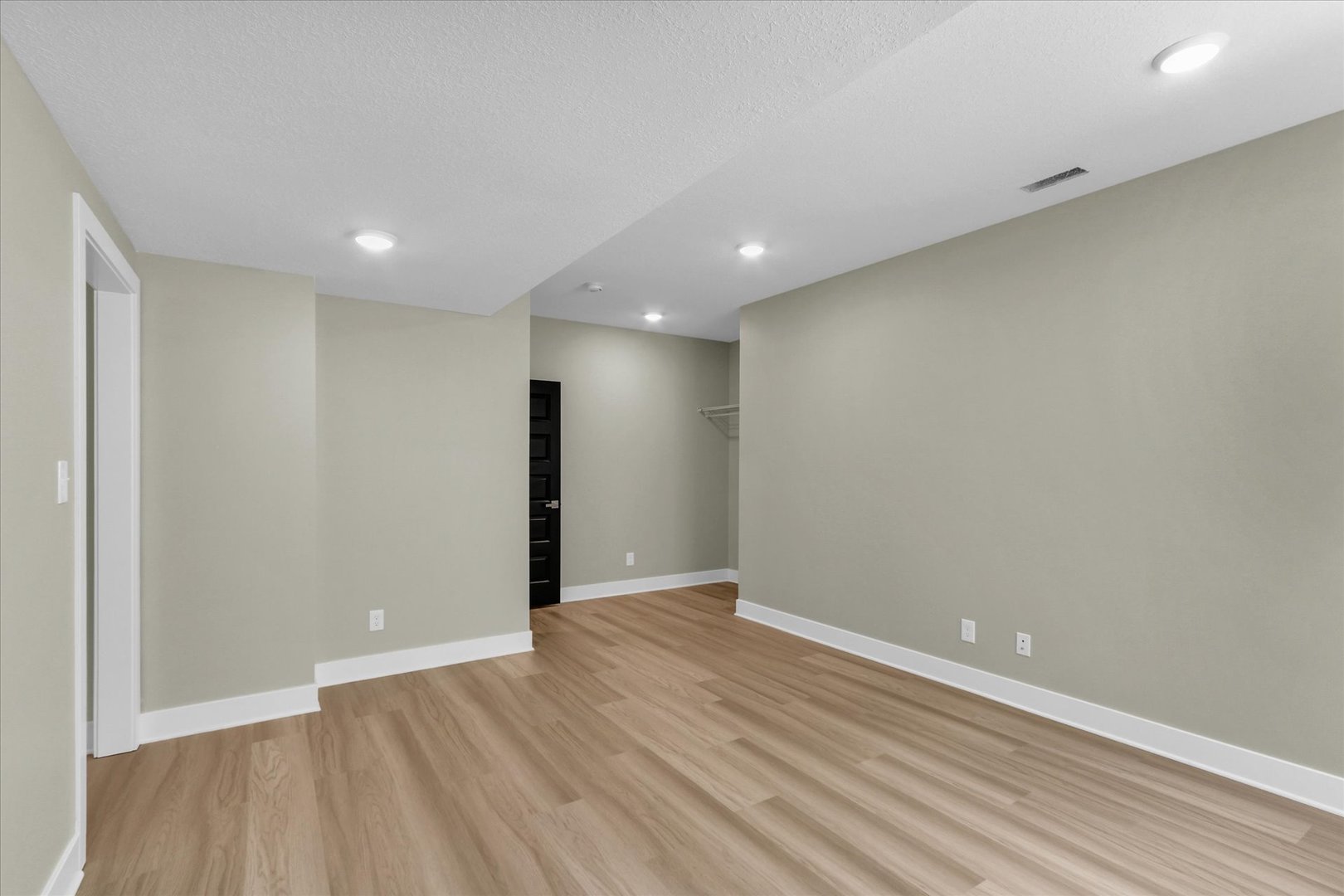 2834 Stone Creek Boulevard Property Photo 40