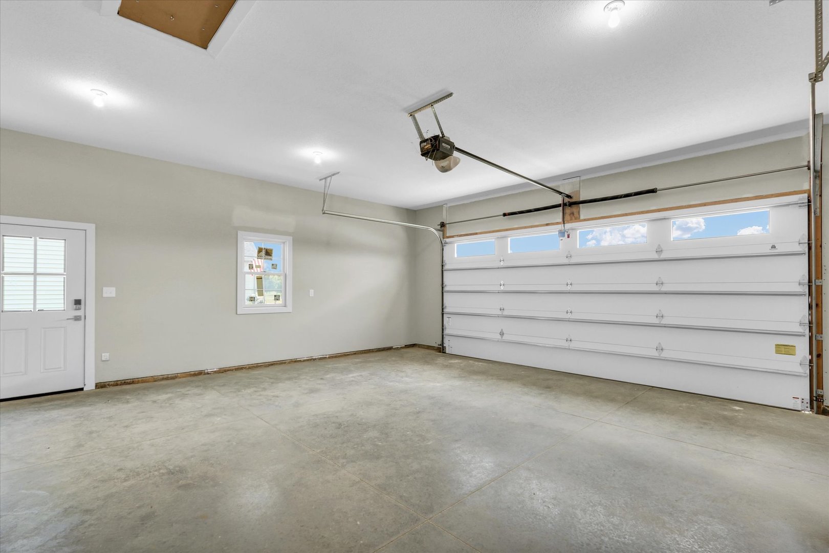 2834 Stone Creek Boulevard Property Photo 46
