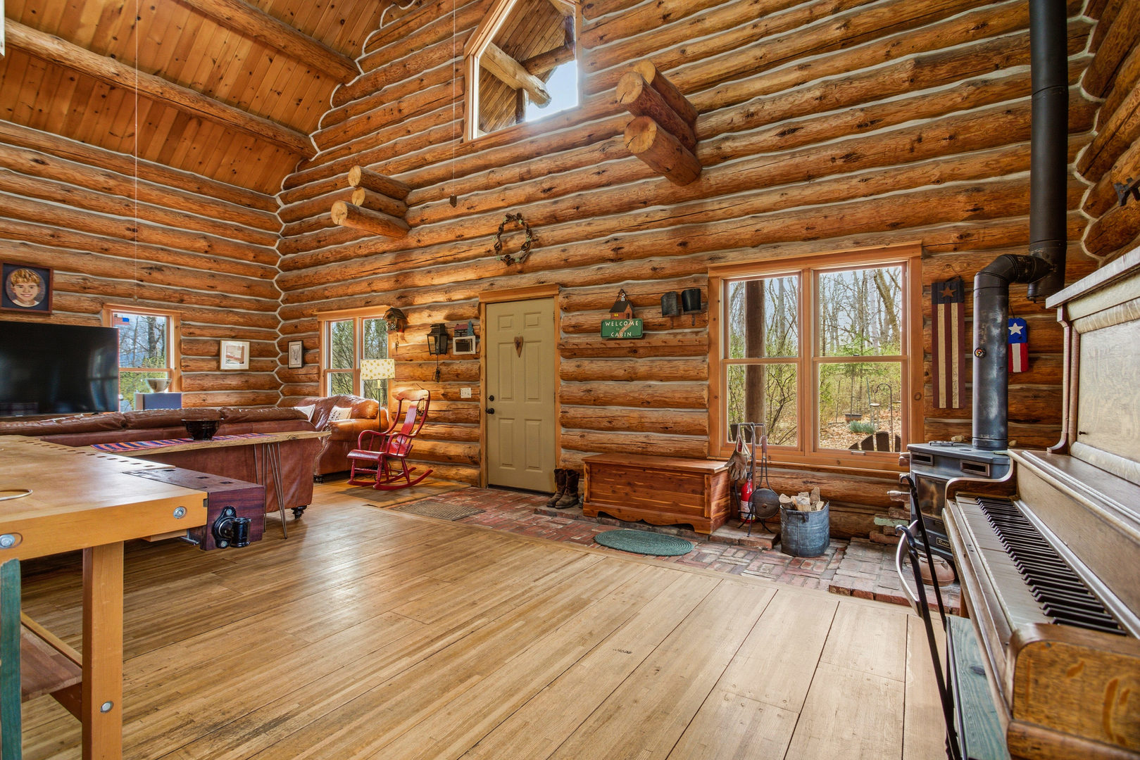 1418 E 2370 North Road Property Photo 16