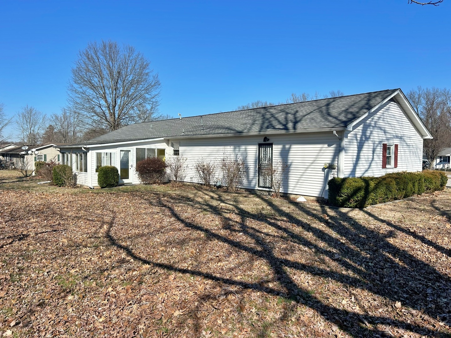 120 Southwest Drive Property Photo 6