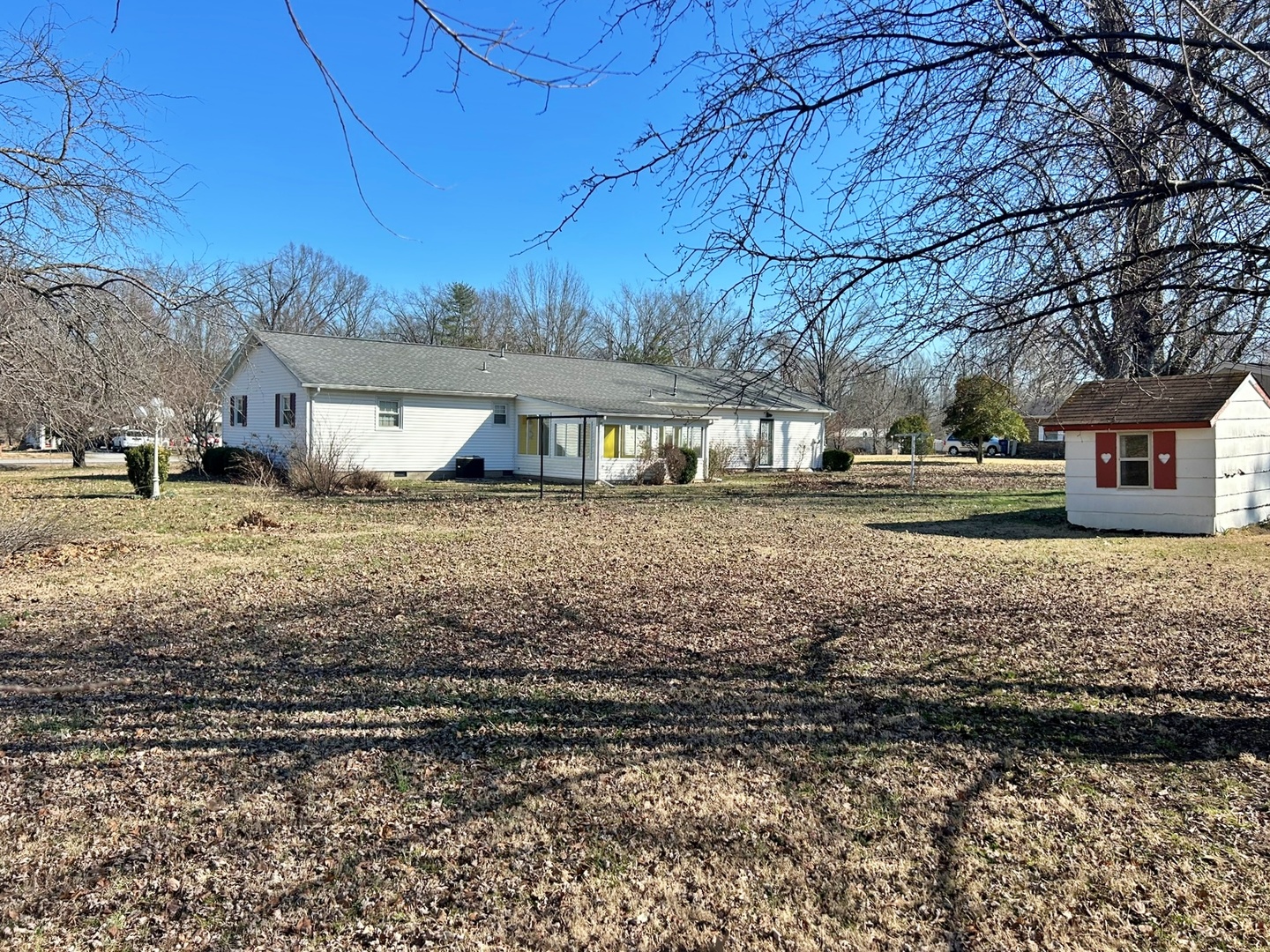 120 Southwest Drive Property Photo 11