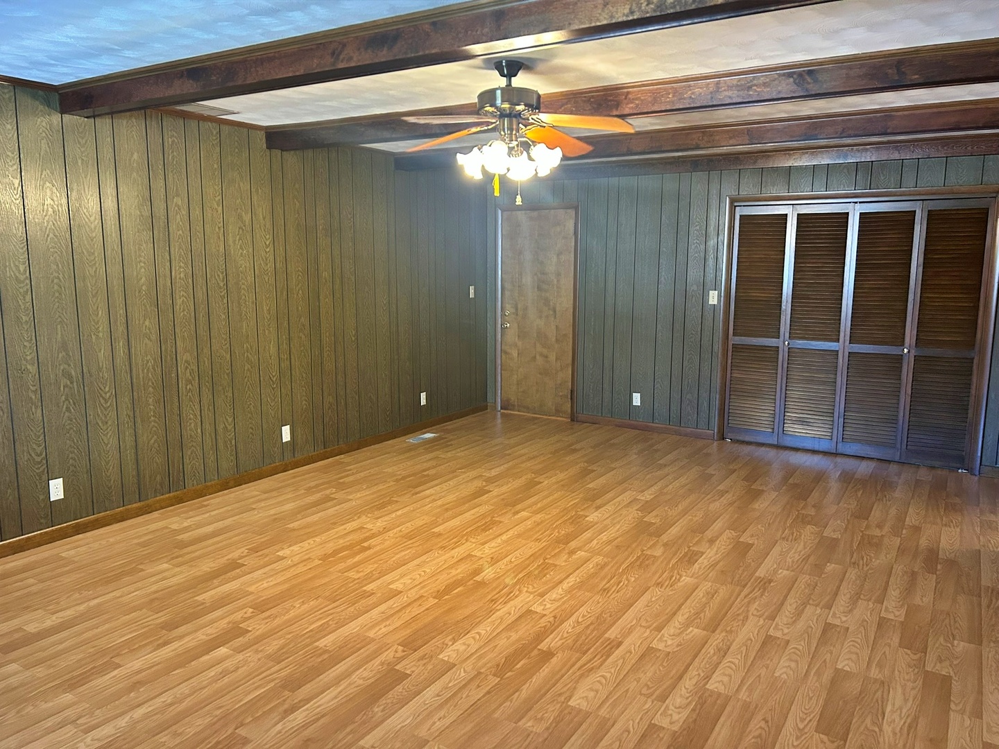 120 Southwest Drive Property Photo 14