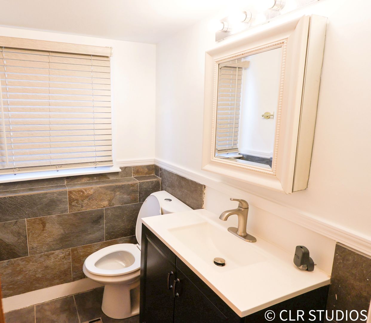 17405 Longfellow Avenue Property Photo 15