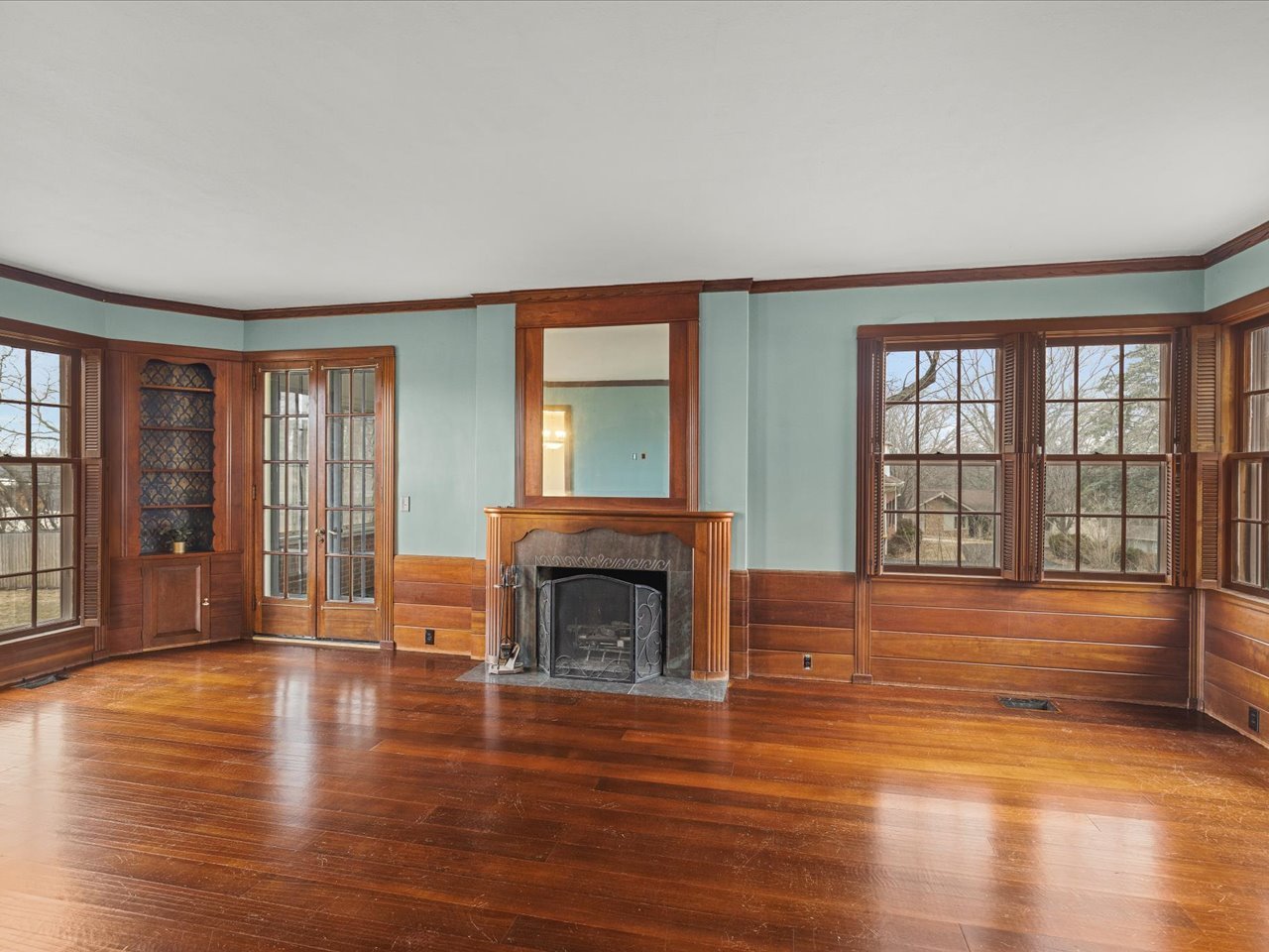 2014 Glenview Road Property Photo 13