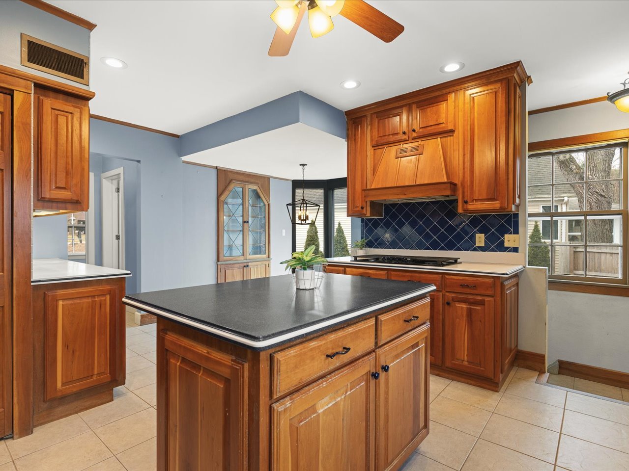 2014 Glenview Road Property Photo 33