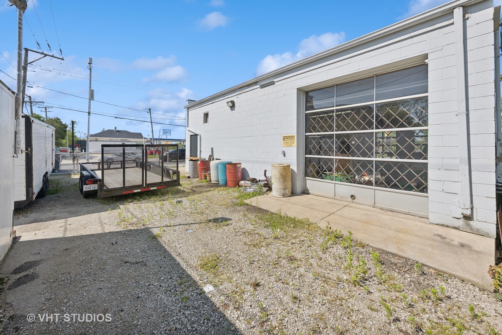 11849 S Pulaski Road Property Photo 5
