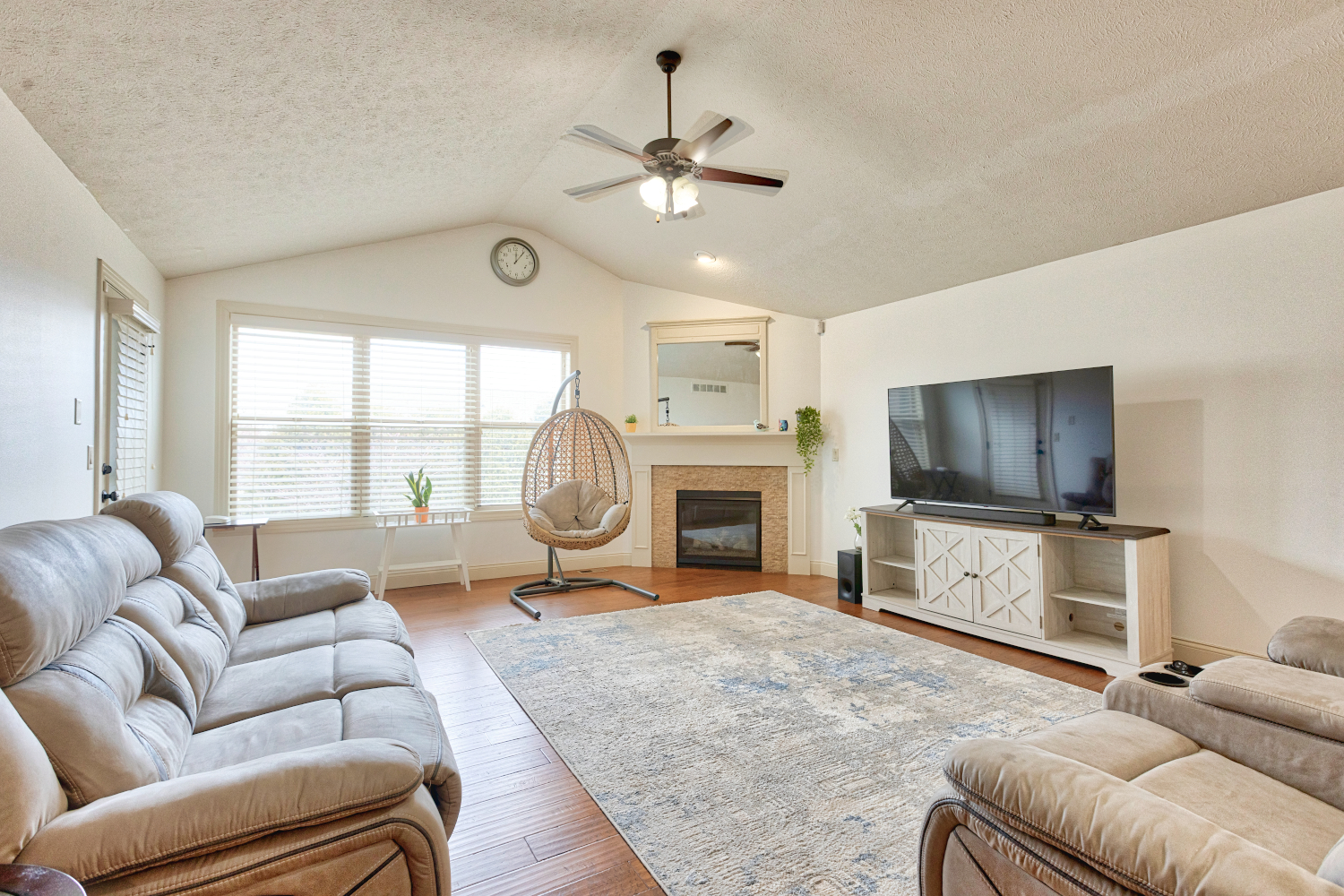 2504 Shepard Road Property Photo 18