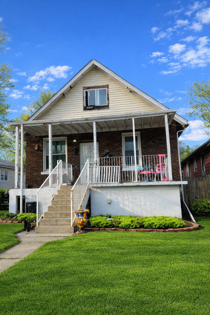230 153rd Place Property Photo 1
