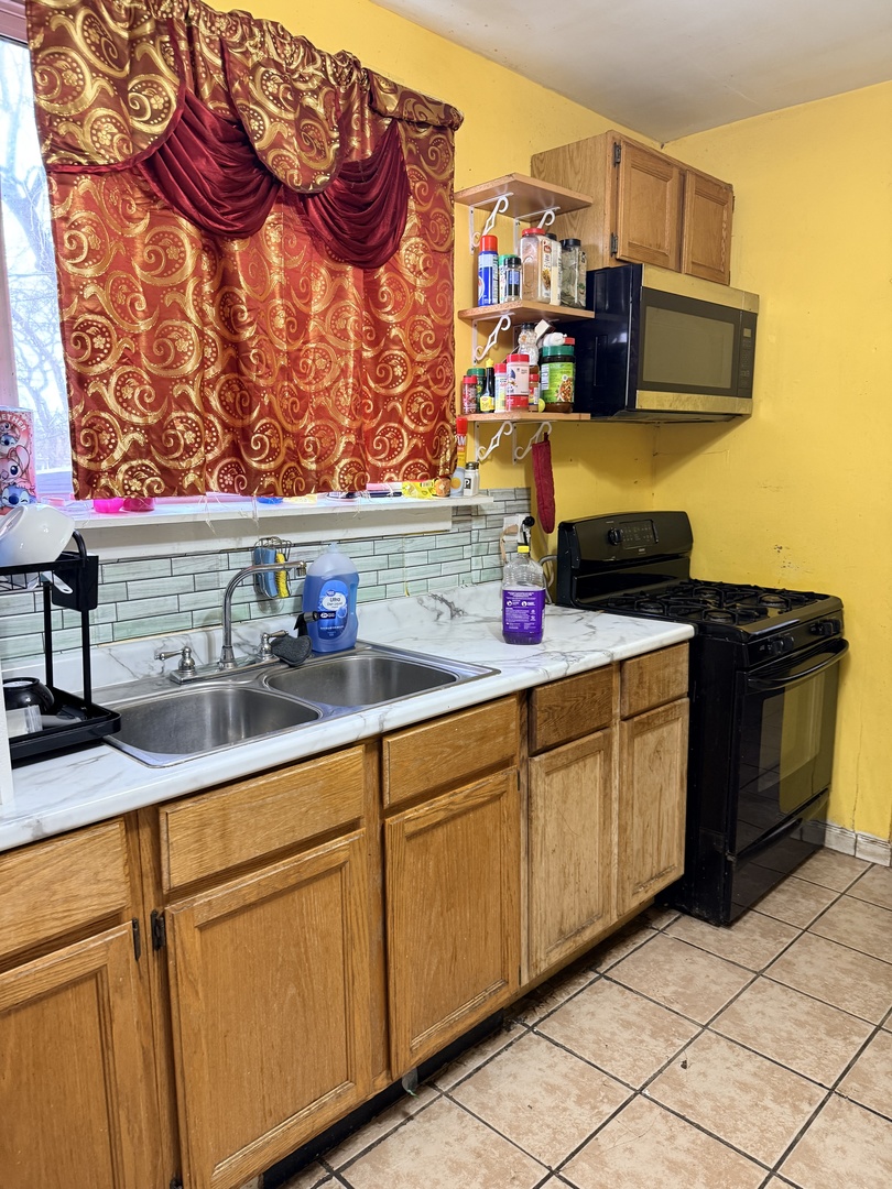 230 153rd Place Property Photo 10