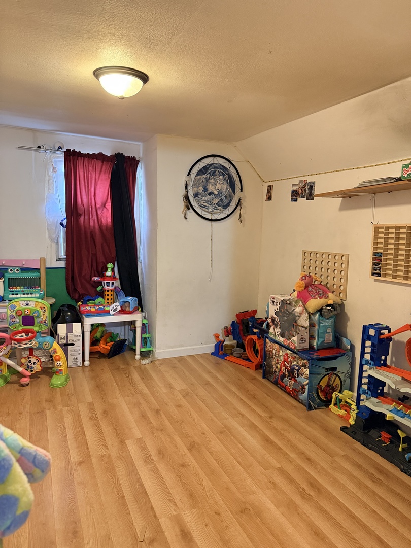 230 153rd Place Property Photo 13