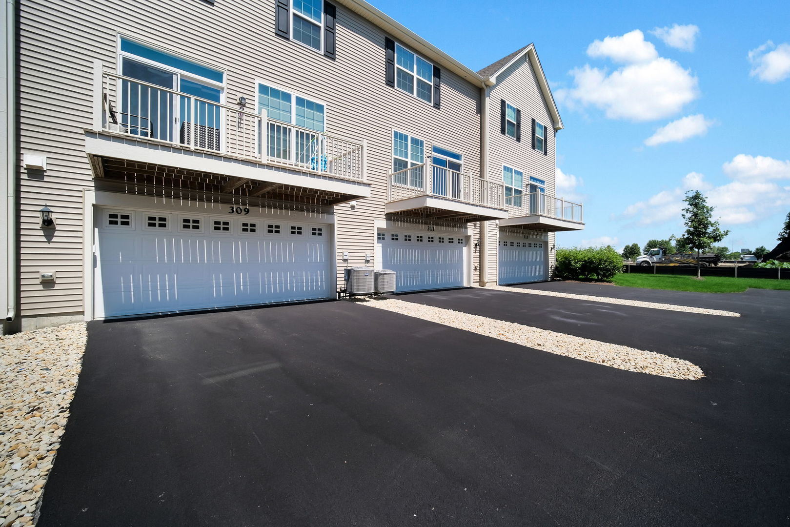 309 Lakeshore Drive Property Photo 27